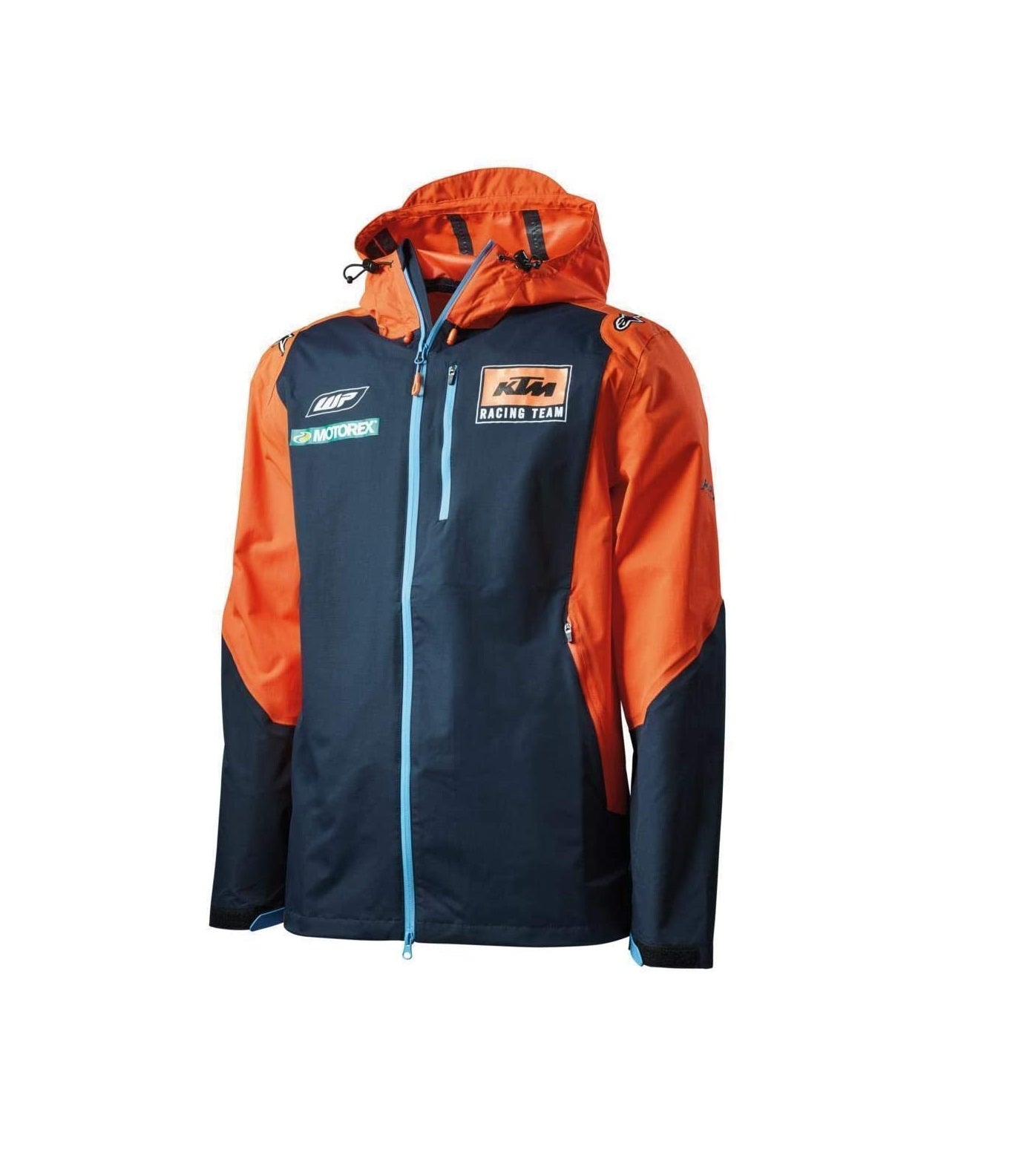 La Chaqueta KTM - Replica Team es una prenda impresionante que combina funcionalidad y estilo en una sola prenda. Con su diseño resistente al agua y al viento, con una columna de agua de 10 000 mm, estarás protegido en cualquier clima. Además, la cremallera impermeable del equipo KTM Racing añade un toque de sofisticación y garantiza una protección completa contra la humedad.